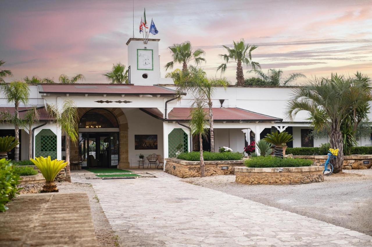 Masseria Pisciani Torchiarolo ภายนอก รูปภาพ