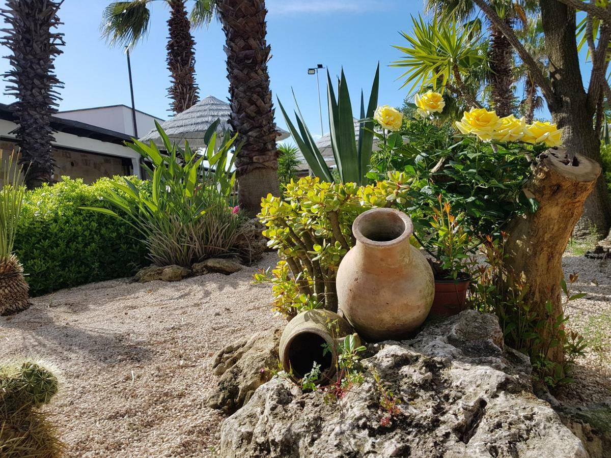 Masseria Pisciani Torchiarolo ภายนอก รูปภาพ